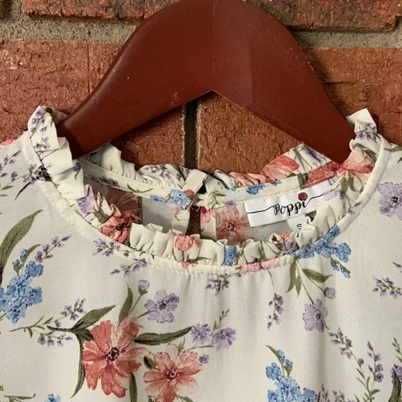 Poppi Cream Peach Blue Floral Ruffle Blouse - Picture 3 of 8